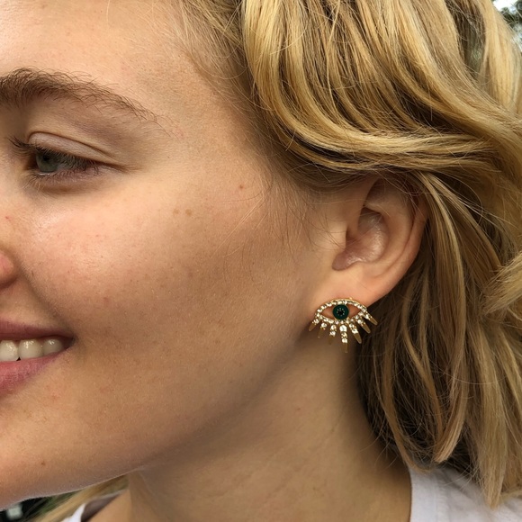 🆕🔮Tali Post and Cuff Earrings Set✨ - Picture 6 of 6